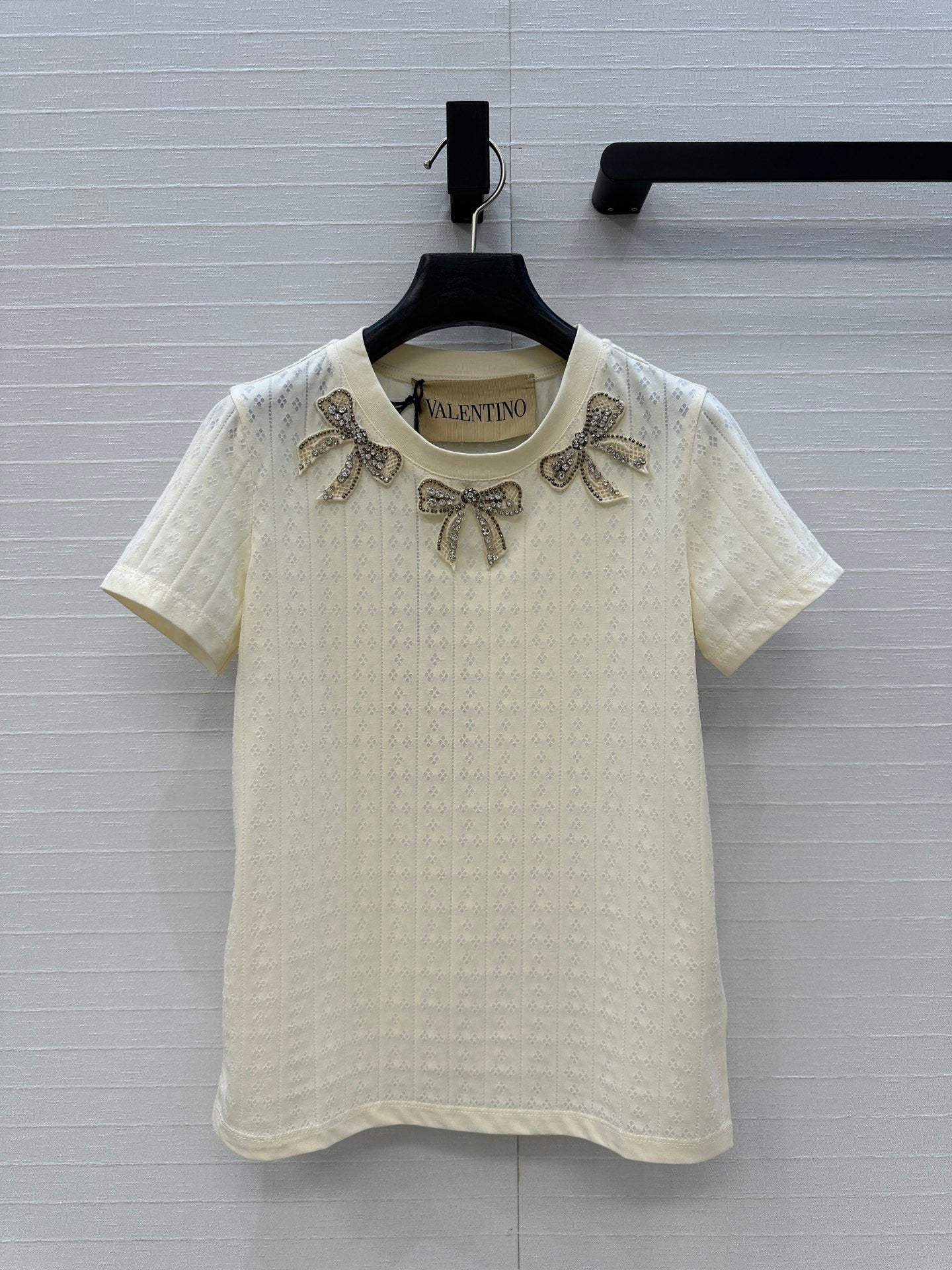 VALENTINO T-SHIRT WITH BOW COLLAR AND RHINESTONES 276158
