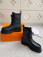 HM 25S ANKLE BOOTS IN BLACK LAMBSKIN