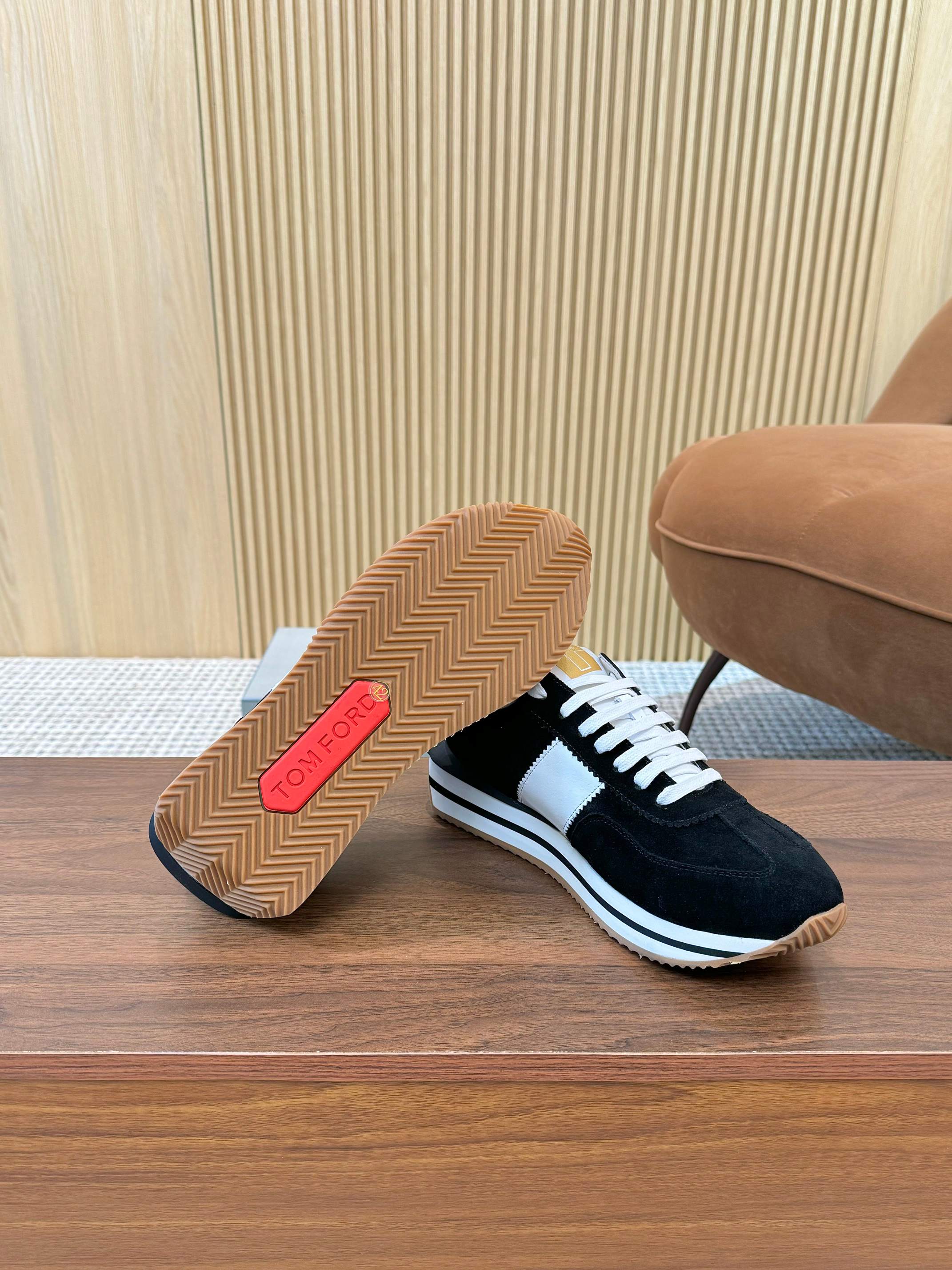 TOM FORD SNEAKERS IN BLACK SUEDE 432171