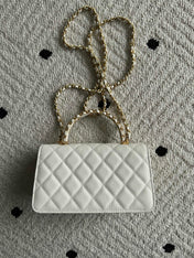 CHANEL 25S CLASSIC WALLET ON CHAIN 19 IN WHITE LAMBSKIN WITH GOLD HARDWARE