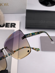 MONTAIGNE SUNGLASS CD6710 IN MULTICOLOR ACETATE