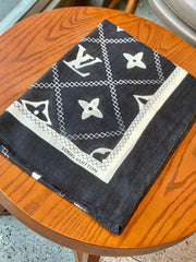 LV SCARF 200 CM IN CASHMERE 738534