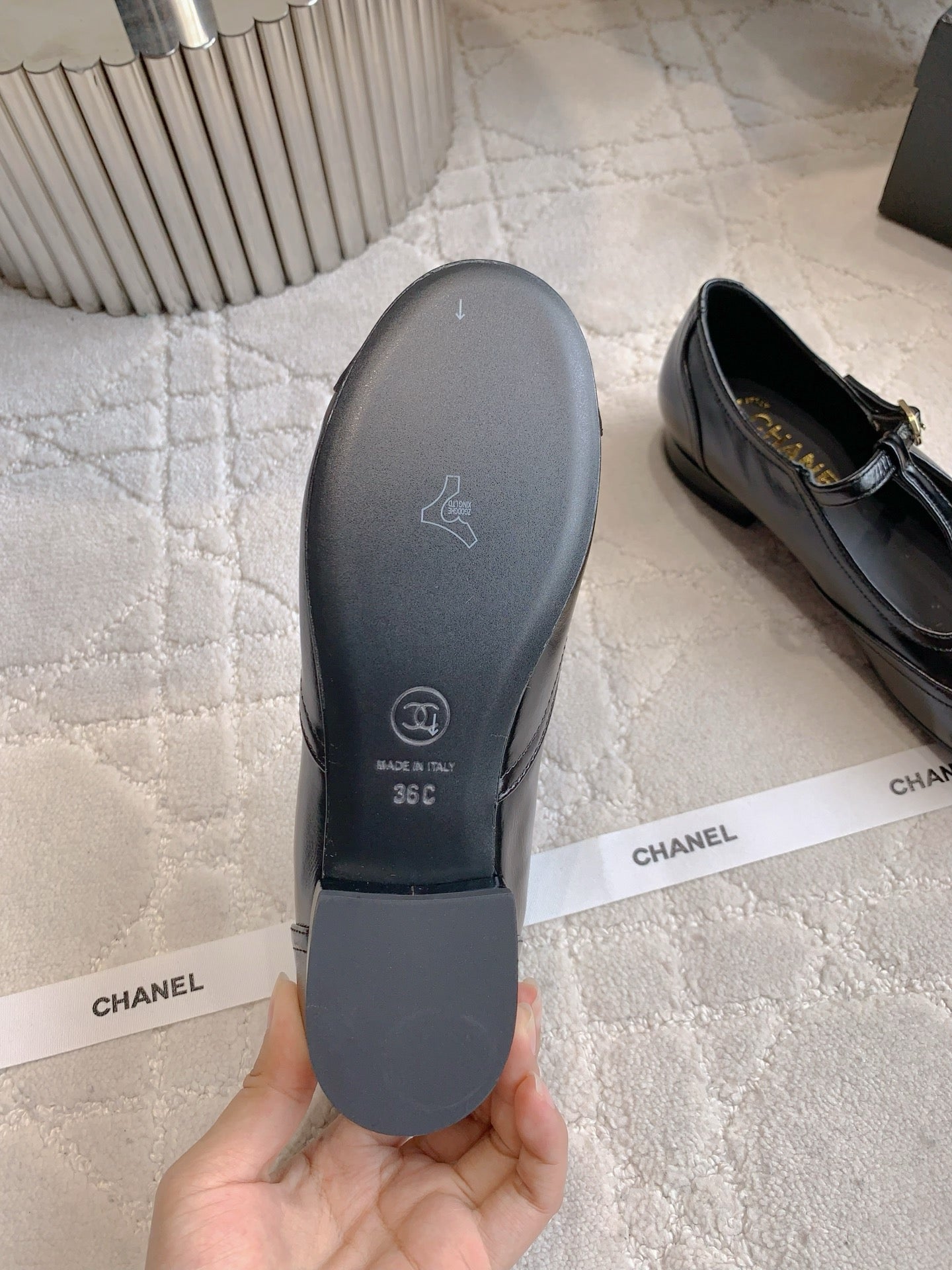 CHANEL 25S MARY JANE IN BLACK FULL CALFSKIN AND CANVAS GOLD HARDWARE