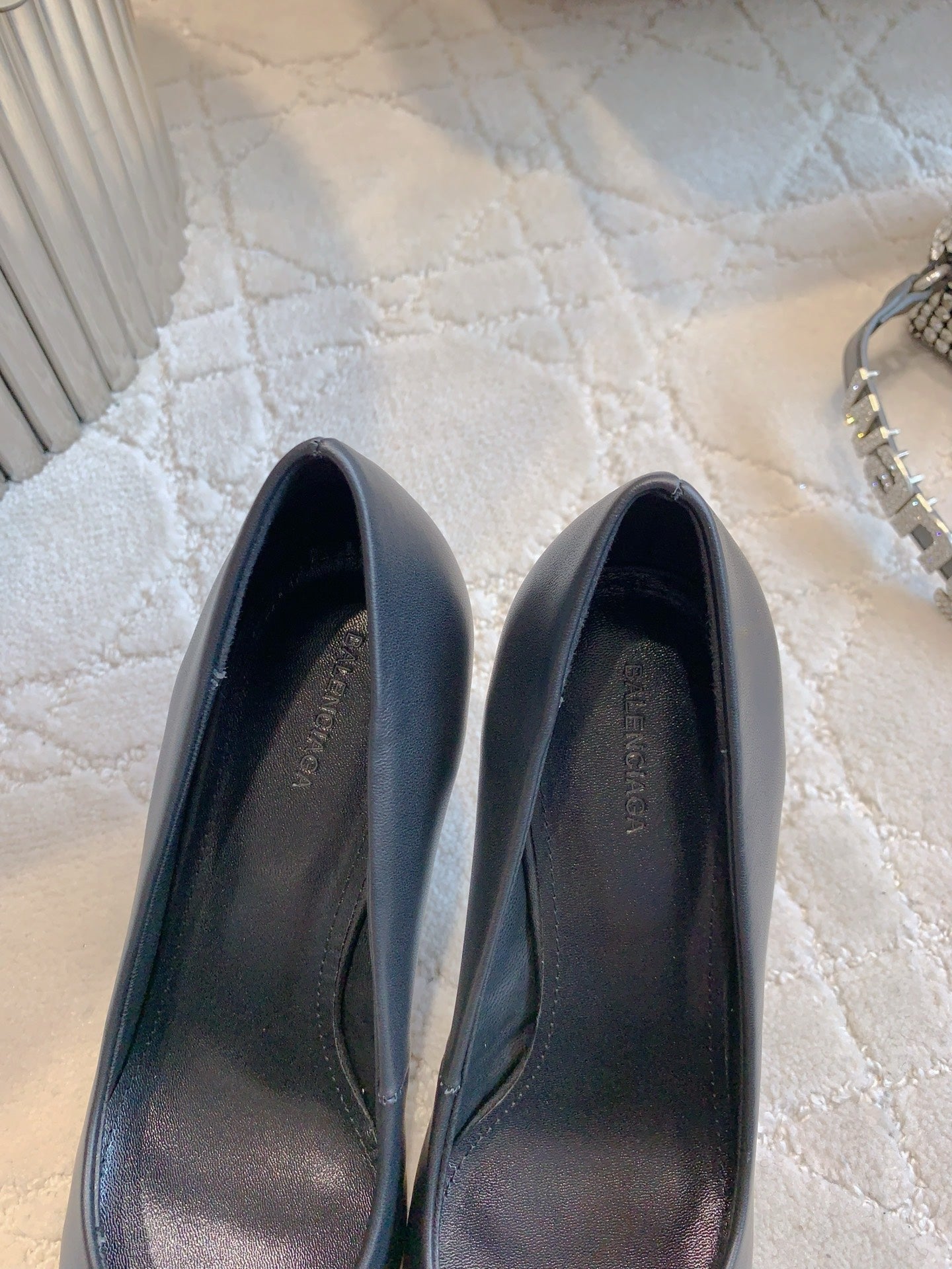 BALENCIAGA 25S POINTED-TOE HIGH HEELS 70 MM IN BLACK CALFSKIN WITH GOLD HARDWARE