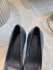 BALENCIAGA 25S POINTED-TOE HIGH HEELS 70 MM IN BLACK CALFSKIN WITH GOLD HARDWARE