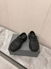 BOUNCER CLOG IN BLACK RUBBER