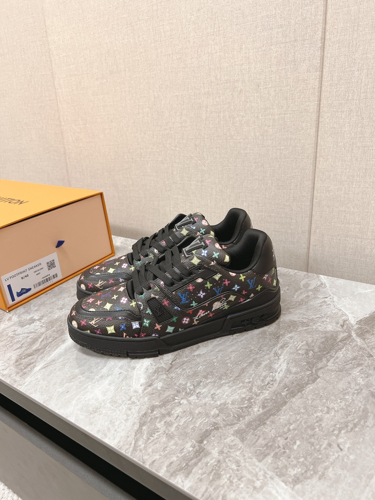 TRAINER SNEAKER IN BLACK MIX COLORFUL CALFSKIN
