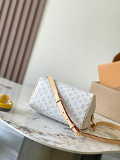 SPEEDY BANDOULIÈRE 20 IN WHITE MONOGRAM JACQUARD AND BEIGE CALFSKIN TRIM