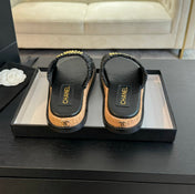 Double C Wood Grain Platform Slippers Black Wool