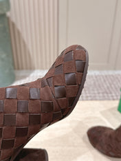 BOTTEGA VENETA 26S INTRECCIATO BOOTS 85 MM IN DARK BROWN SUEDE AND LAMBSKIN