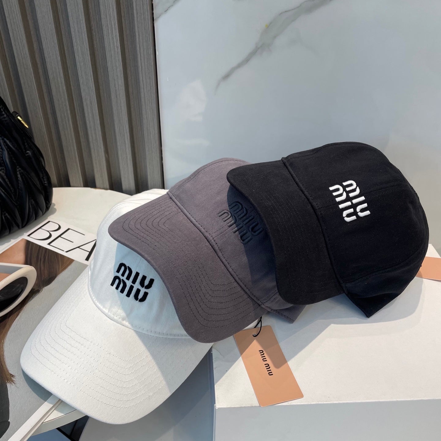 MM BASEBALL CAP IN GREY ORANGE FABRIC BRAND EMBROIDERY