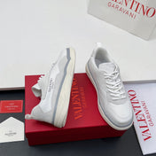 VALENTINO 25S RUNBOOT SNEAKERS IN WHITE SUEDE AND LAMBSKIN