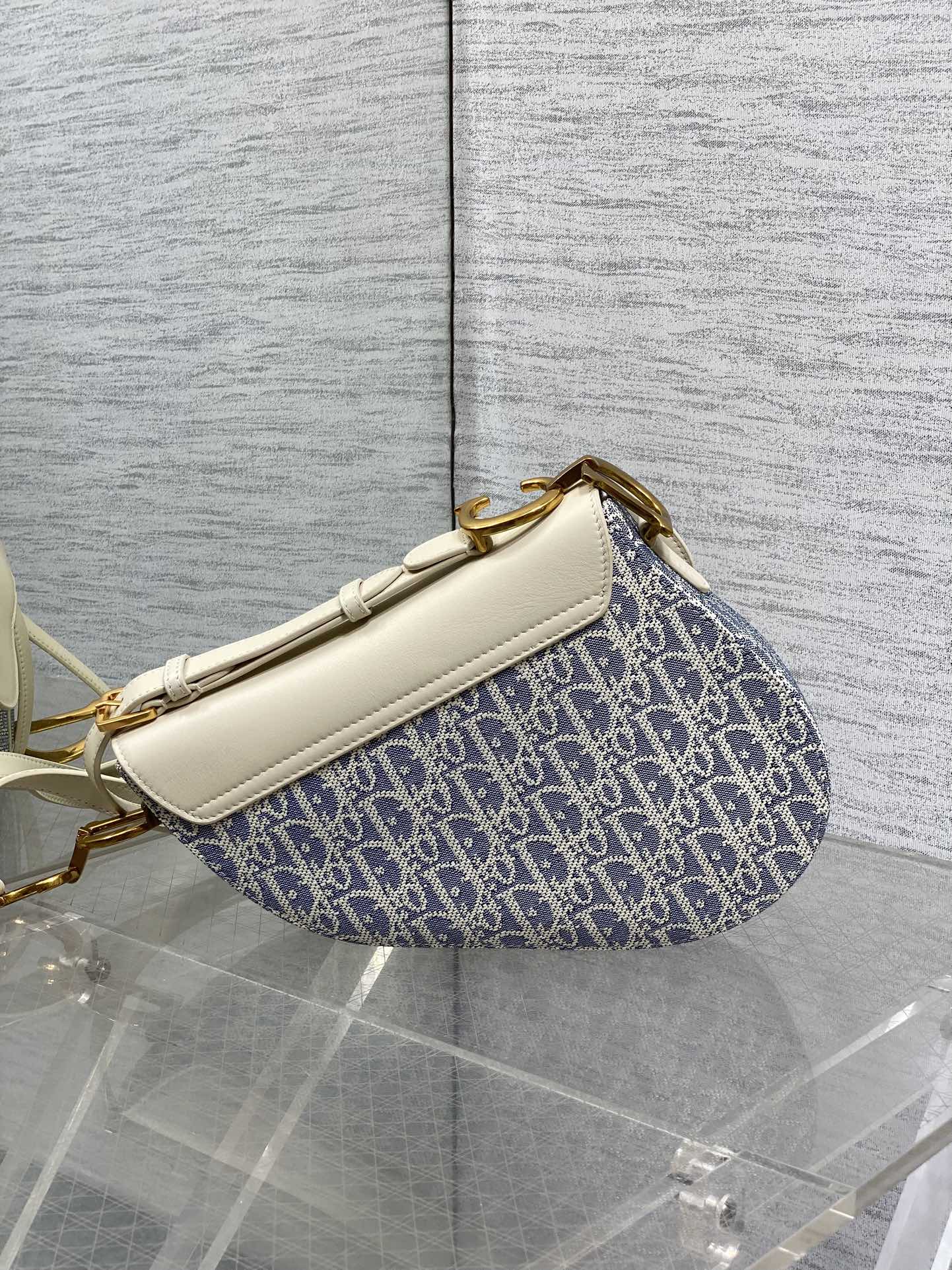 DIOR 25S SOFT SADDLE BAG 25 IN BLUE DIOR OBLIQUE CHAMBRAY AND IVORY SMOOTH CALFSKIN