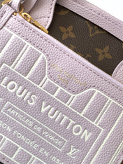 LV 25S NEVERFULL BANDOULIÈRE INSIDE OUT BB 31 IN LIGHT PURPLE AND BROWN CALFSKIN