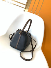 LV SMALL EXPRESS TRAVEL 26 IN BLACK CALFSKIN
