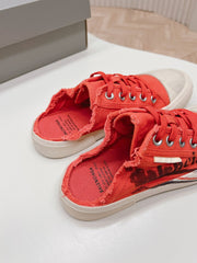 SNEAKER MULES IN RED CANVAS GRAFFITI LOGO