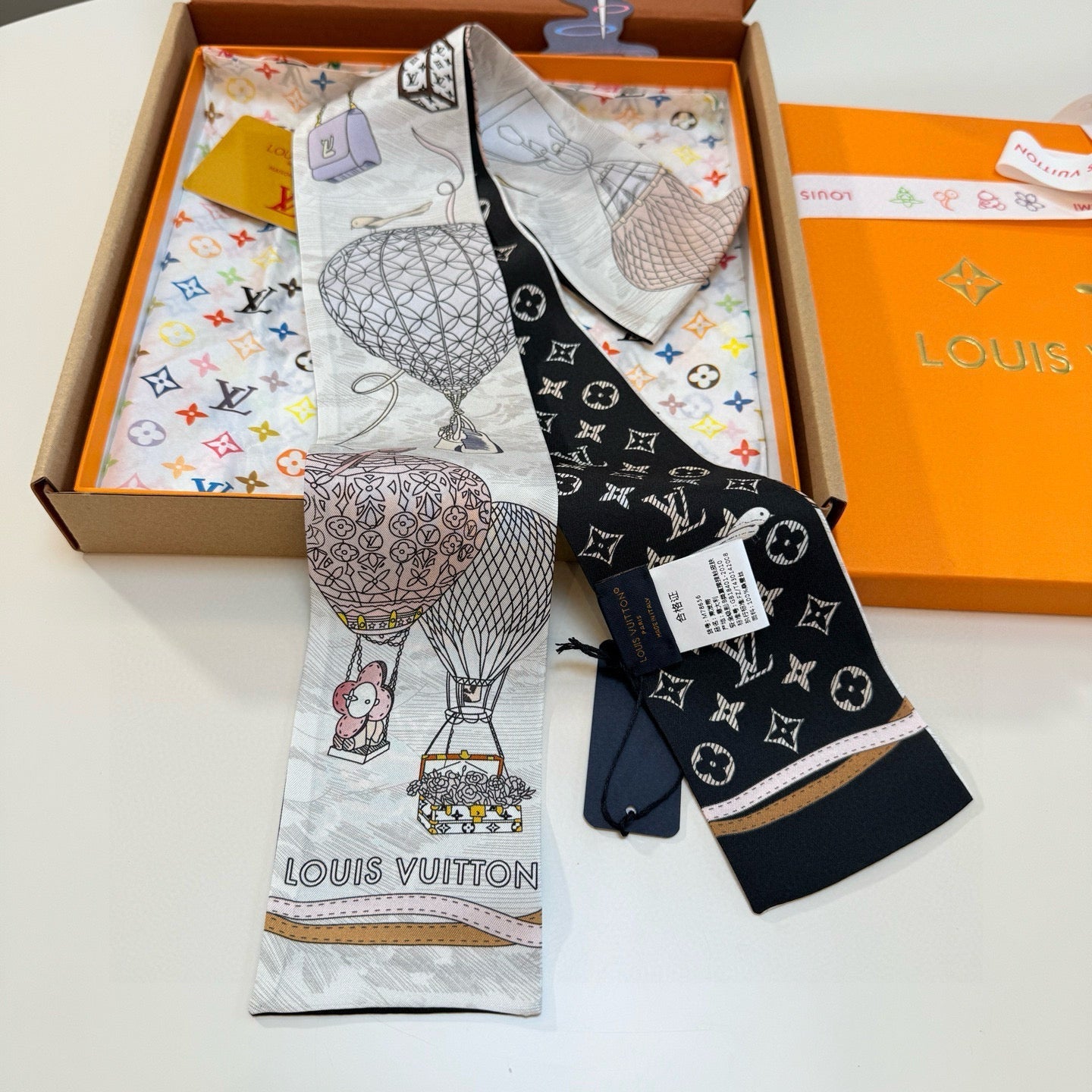 LV TWILLY 120 CM IN SILK 714367