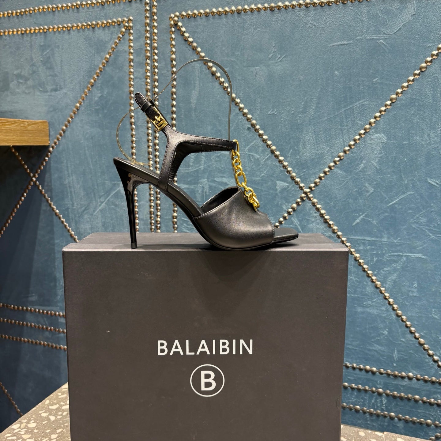BALMAIN 26S HIGH-HEEL SANDALS 95 MM IN BLACK CALFSKIN