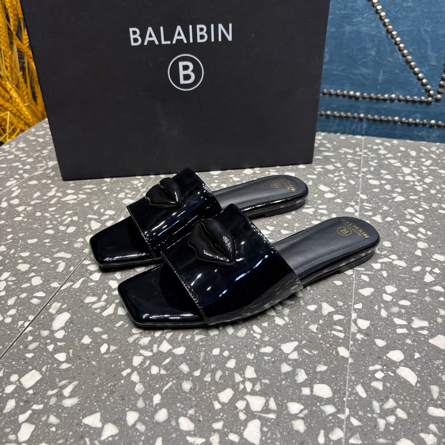 BALMAIN 26S SLIPPERS IN BLACK GLOSSY CALFSKIN