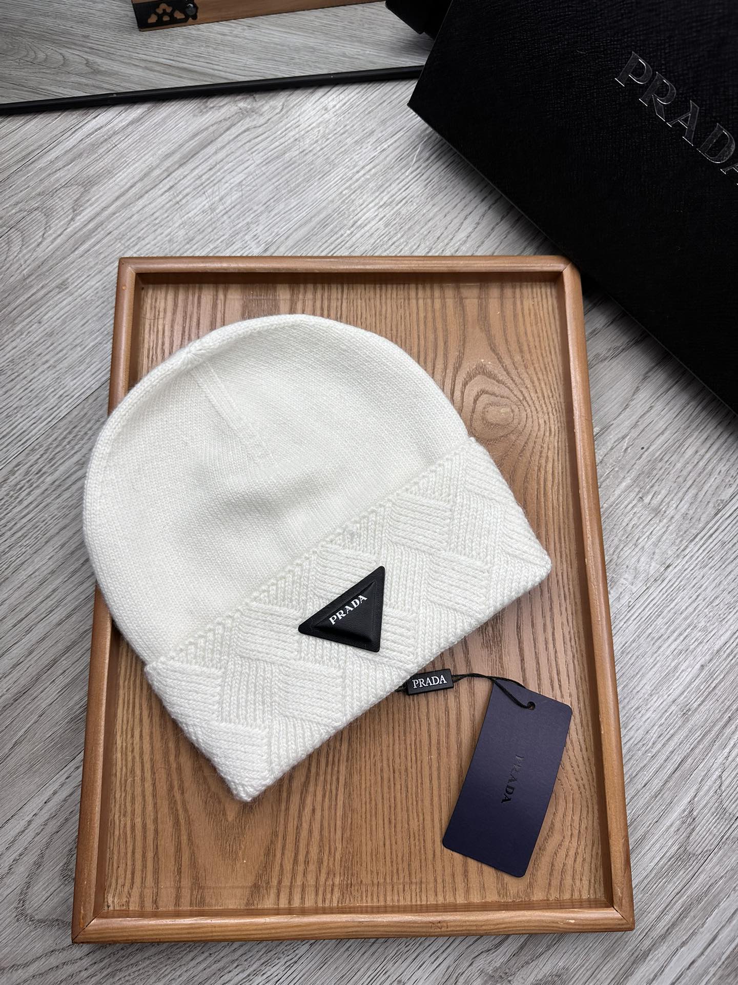 BEANIE HAT IN WHITE WOOL AND RABBIT FUR 436399