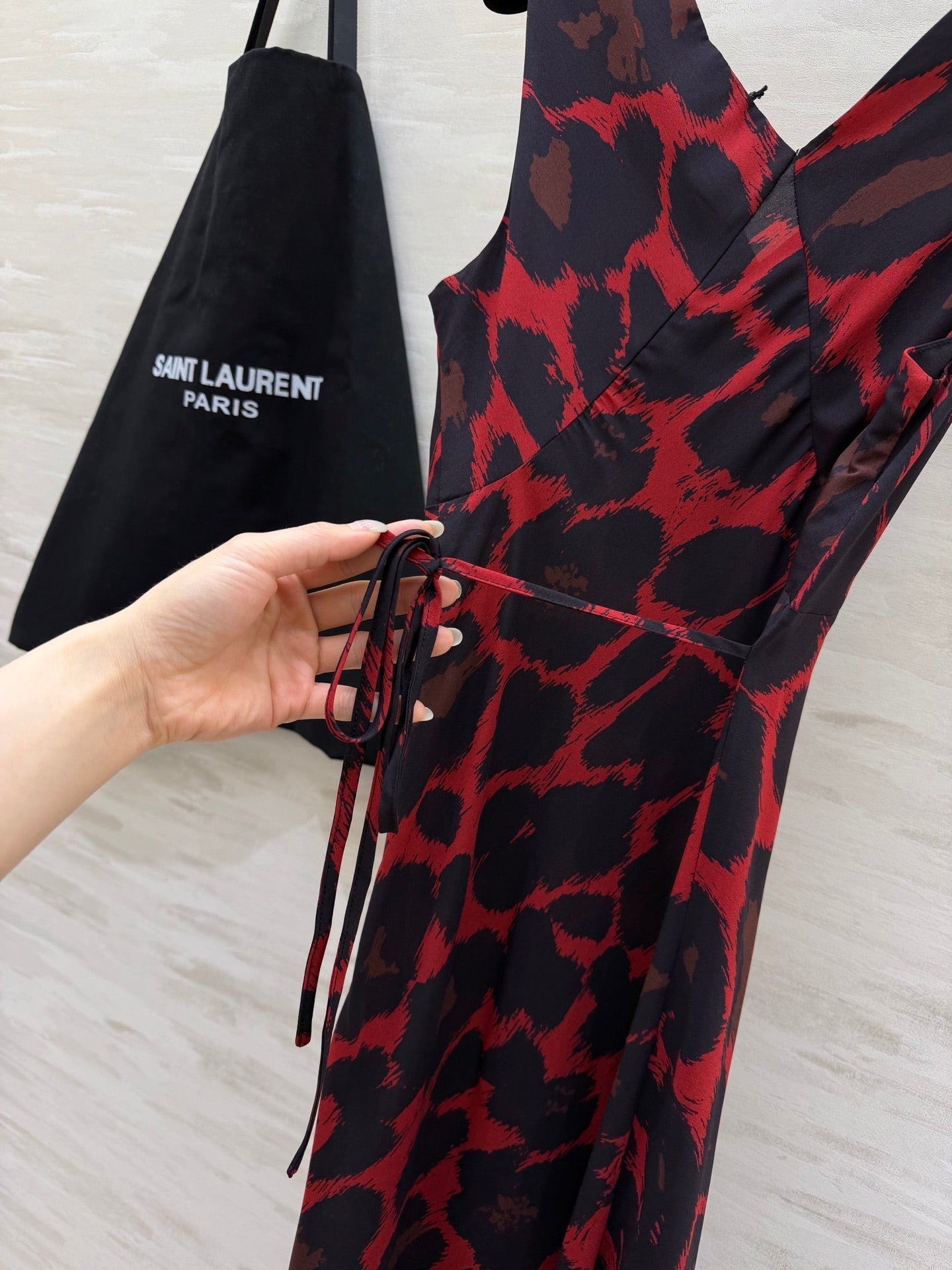 YSL 26S V-NECK MAXI DRESS 276
