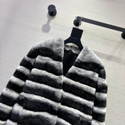 MAX MARA 25S V-NECK FUR COAT 155