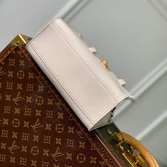 LOCK & GO BAG 24 IN QUARTZ BEIGE GRAIN CALFSKIN