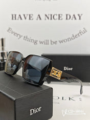 MONTAIGNE SQUARE SUNGLASS 58044 IN ACETATE