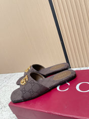 GUCCI 26S SLIDE SANDAL IN DARK BROWN CANVAS