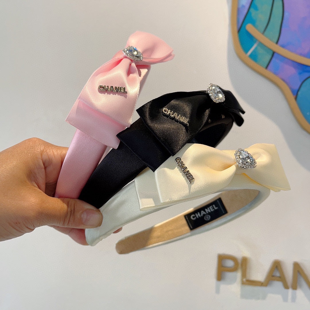 BLACK SILK AND FABRIC HAIRBAND 414429