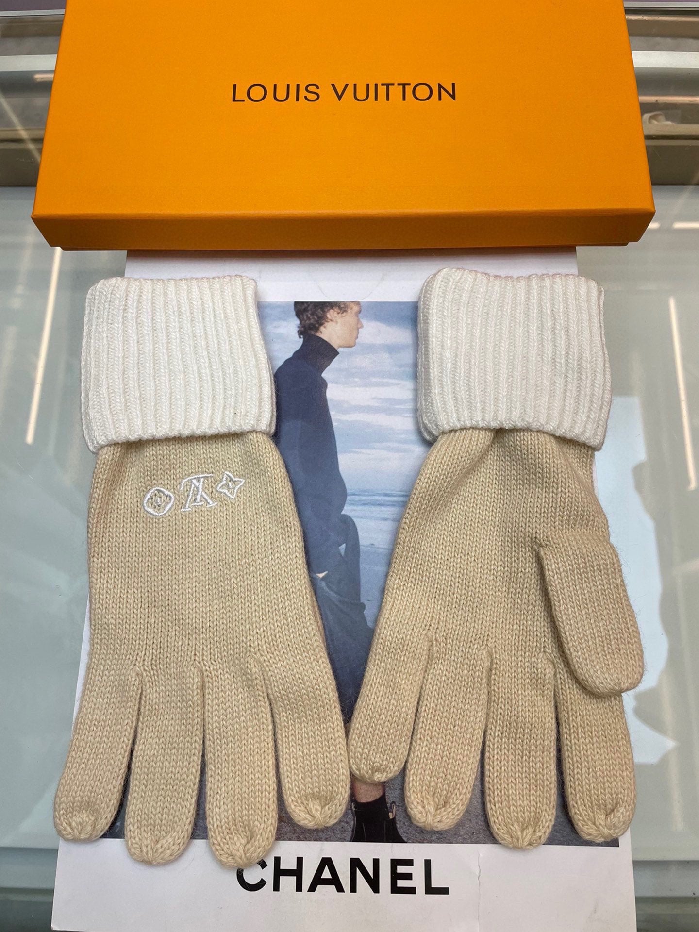 GLOVES IN WHEAT TAN MIX WHITE WOOL 458572