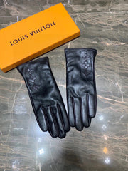 GLOVES IN BLACK EMBOSSED LAMBSKIN 465060