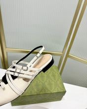 STRAPPY FLAT SLINGBACK IN WHITE GLOSSY CALFSKIN