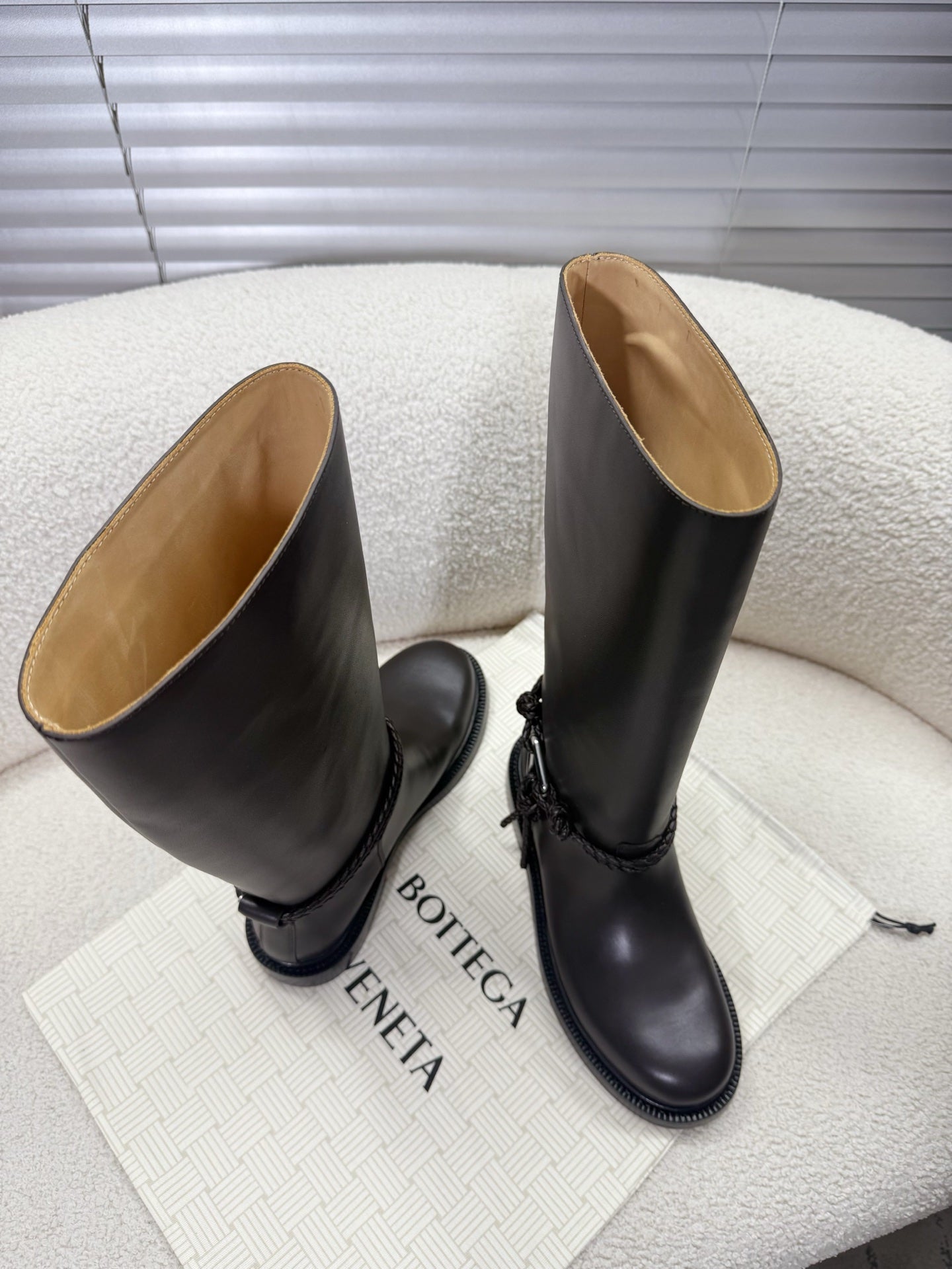 BOTTEGA VENETA 26S TALL BOOTS IN DARK BROWN CALFSKIN WITH ROPE DETAIL
