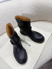 BOTTEGA VENETA 26S ANKLE BOOTS IN BLACK CALFSKIN WITH ROPE DETAIL
