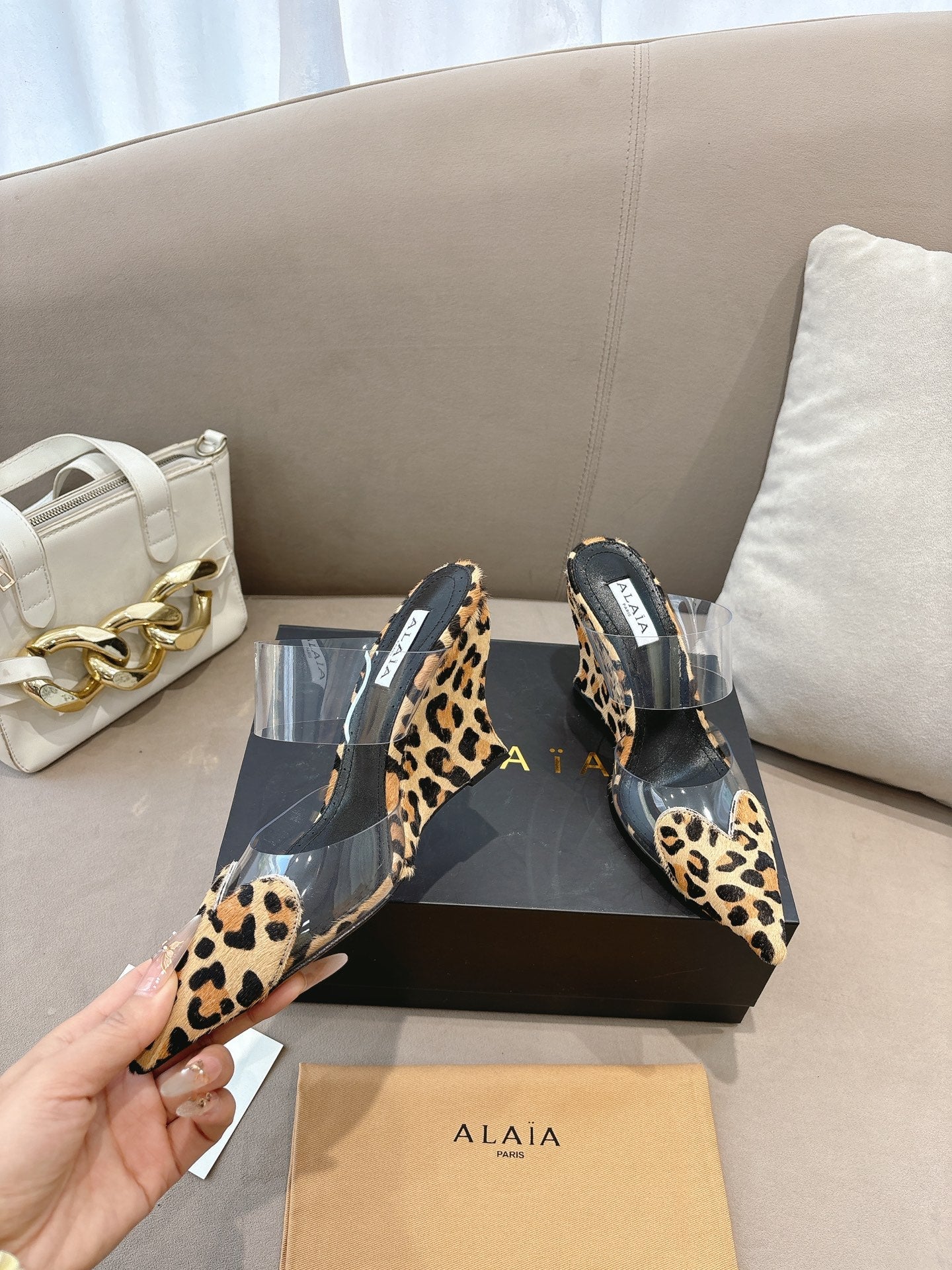 ALAIA 26S HIGH-HEEL WEDGE MULES 95 MM IN LEOPARD PRINT PONY HAIR