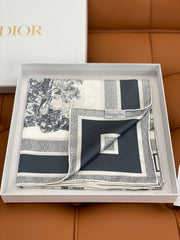 DIOR SCARF 90 IN SILK 704598