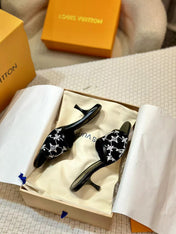 NEO REVIVAL HIGH MULE 55 MM IN BLACK EMBROIDERED FABRIC