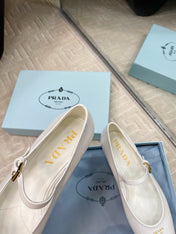 MARY JANE FLATS SQUARE TOE IN WHITE PATENT SHEEPSKIN