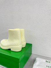 FIREMAN BOOTS IN BEIGE CREAM RUBBER WITH ICONIC INTRECCIO MOTIF