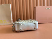 ARCADIE MATELASSÉ NAPPA SMALL BAG 19 IN SILVER GLOSSY LAMBSKIN SILVER HARDWARE