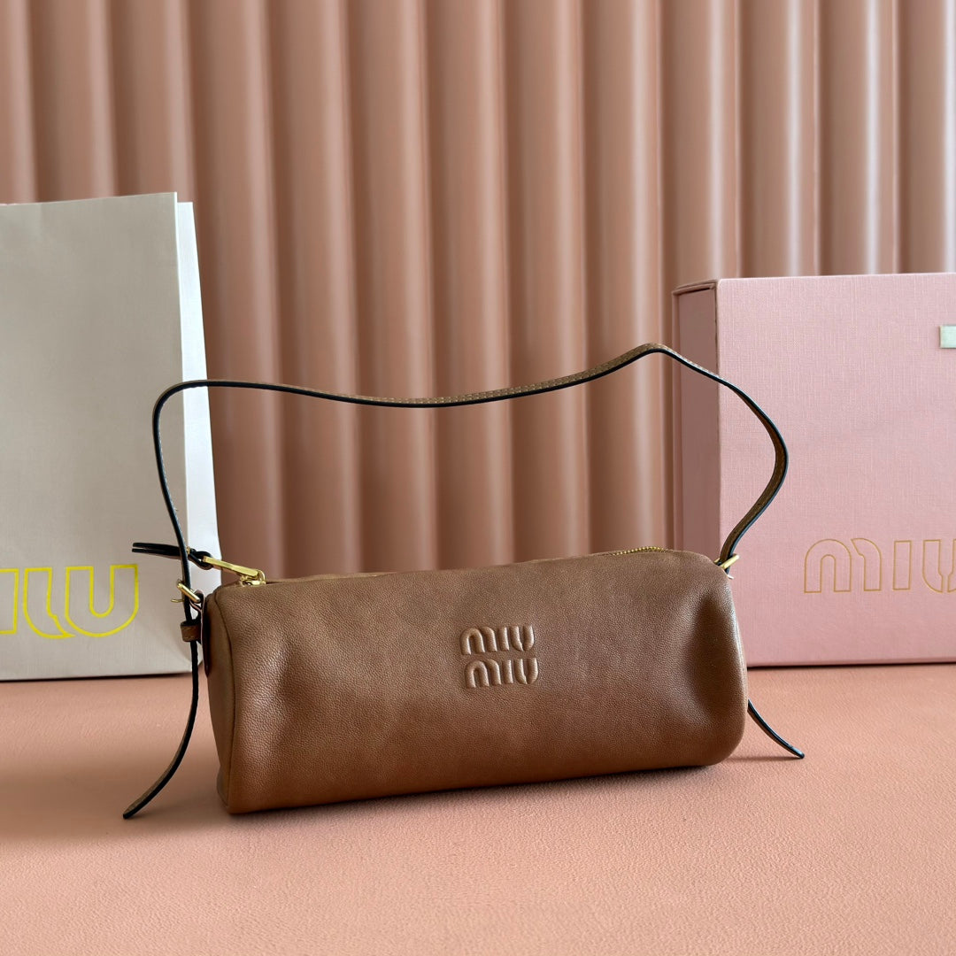 NAPPA POUCH 22 IN BRIARWOOD CALFSKIN