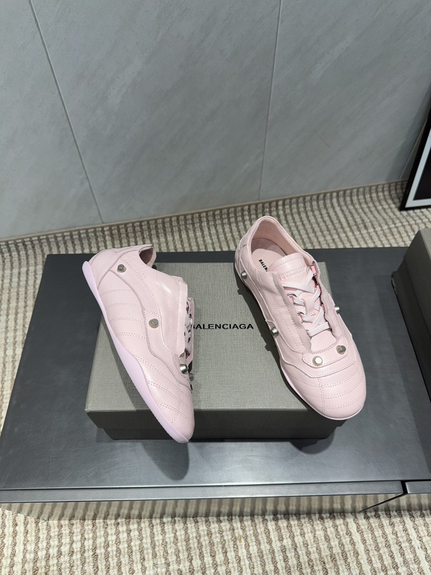 BALENCIAGA 25S SNEAKER IN LIGHT PINK CALFSKIN