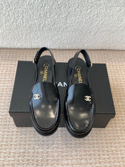 CC MOCCASIN SLINGBACK IN BLACK PATENT CALFSKIN