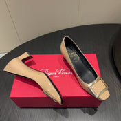 ROGER VIVIER 25S BELLE VIVIER PUMPS 45MM IN BEIGE CALFSKIN GOLD BUCKLE