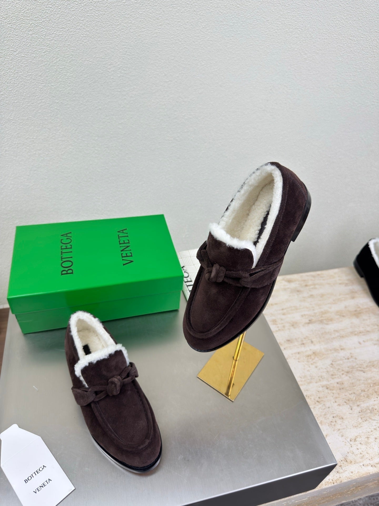 BOTTEGA VENETA 26S LOAFERS IN DARK BROWN SUEDE AND WHITE WOOL