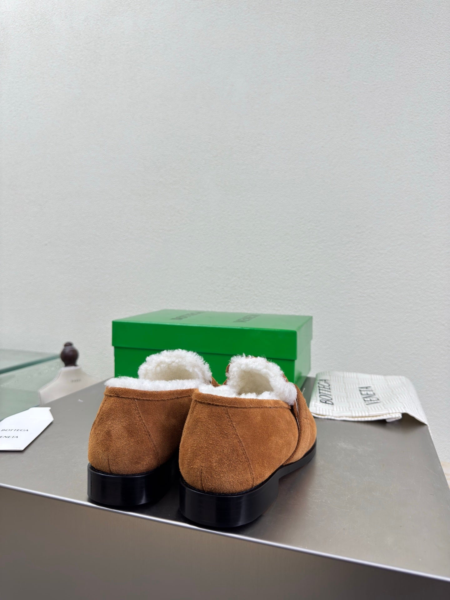 BOTTEGA VENETA 26S LOAFERS IN BROWN SUEDE AND WHITE WOOL WITH GOLD HARDWARE