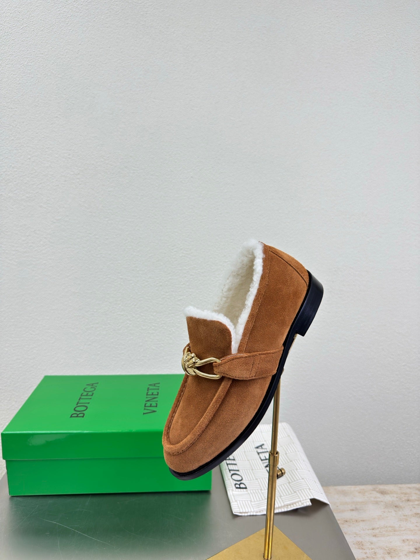 BOTTEGA VENETA 26S LOAFERS IN BROWN SUEDE AND WHITE WOOL WITH GOLD HARDWARE