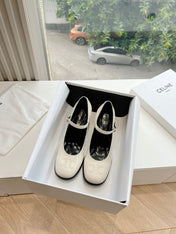 HIGH MARY JANE SHOES IN WHITE PATENT CALFSKIN