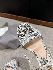 HIGH HEEL 10 CM SANDAL IN BLACK MIX WHITE CALFSKIN 684357